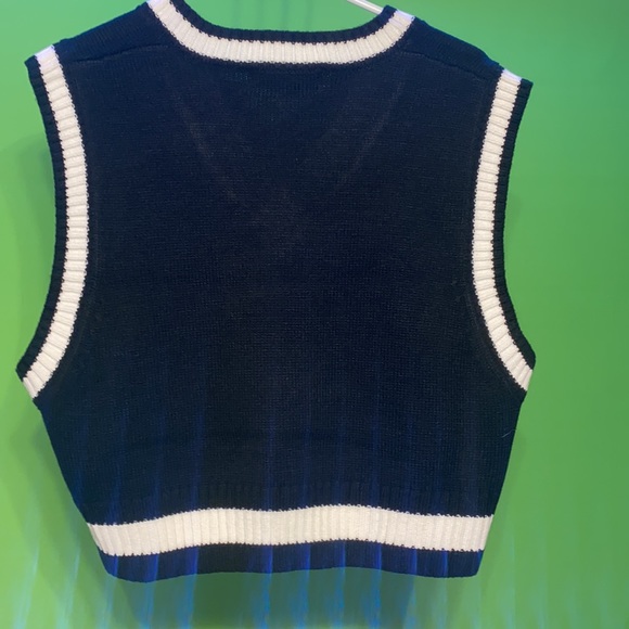 NEW PLAYBOY Bunny Knit Black cropped Sweather VEST soft logo multi sizes NWT - Picture 6 of 14